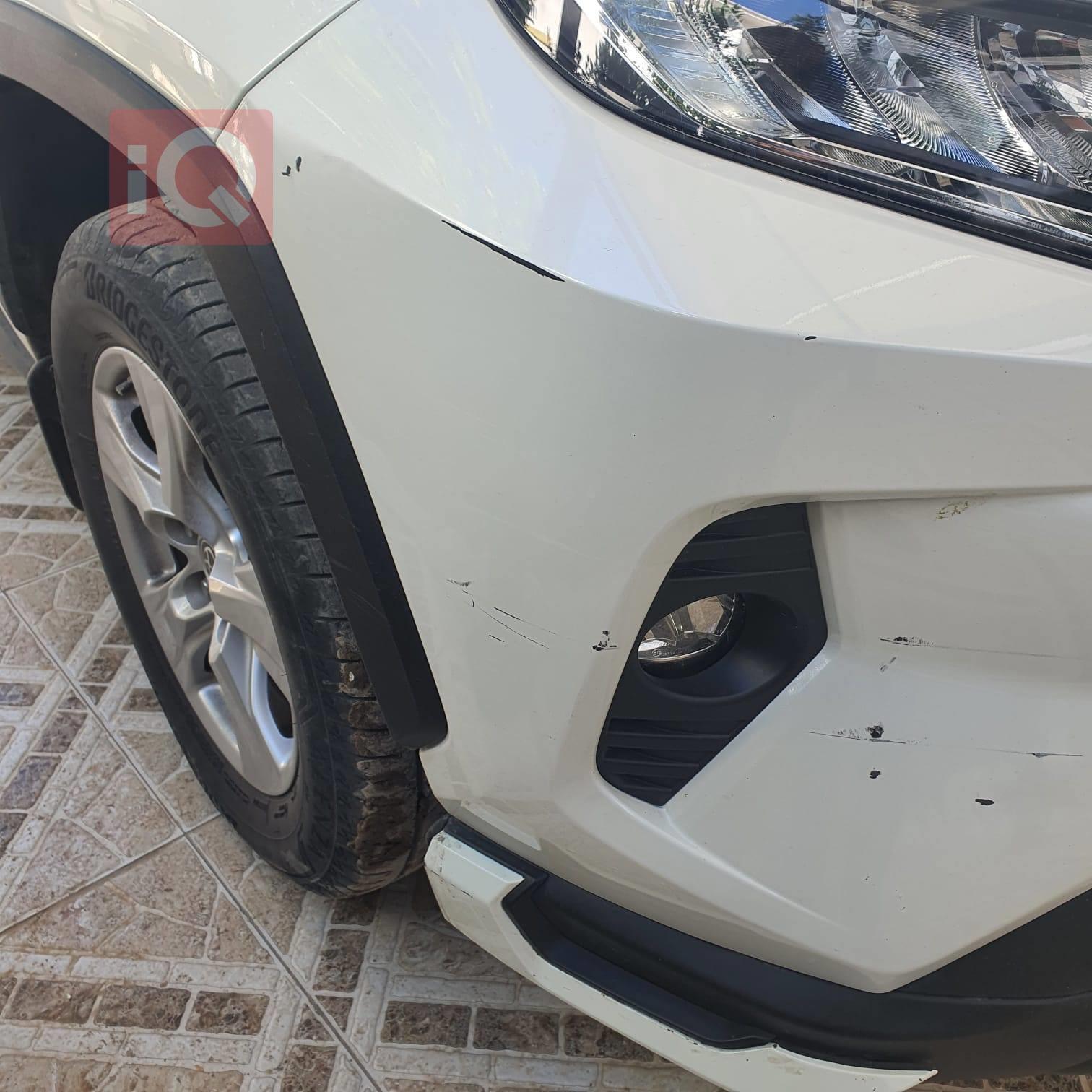 تويوتا راف 4